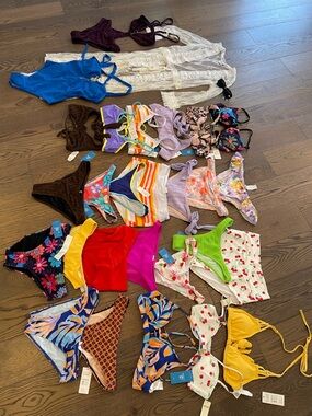 29 pc Bikini Lot! Brand New!!! Aerie Cupshe Good American Small